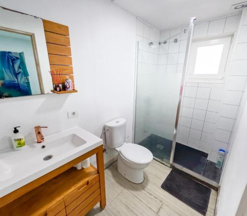 Litera en habitación compartida - Solo mujeres del hotel Puerto Nest. Foto 1