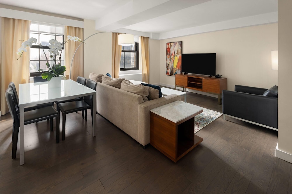 Apartamento, 3 habitaciones, no fumadores del hotel The Beekman Tower, Trademark Collection by Wyndham. Foto 2