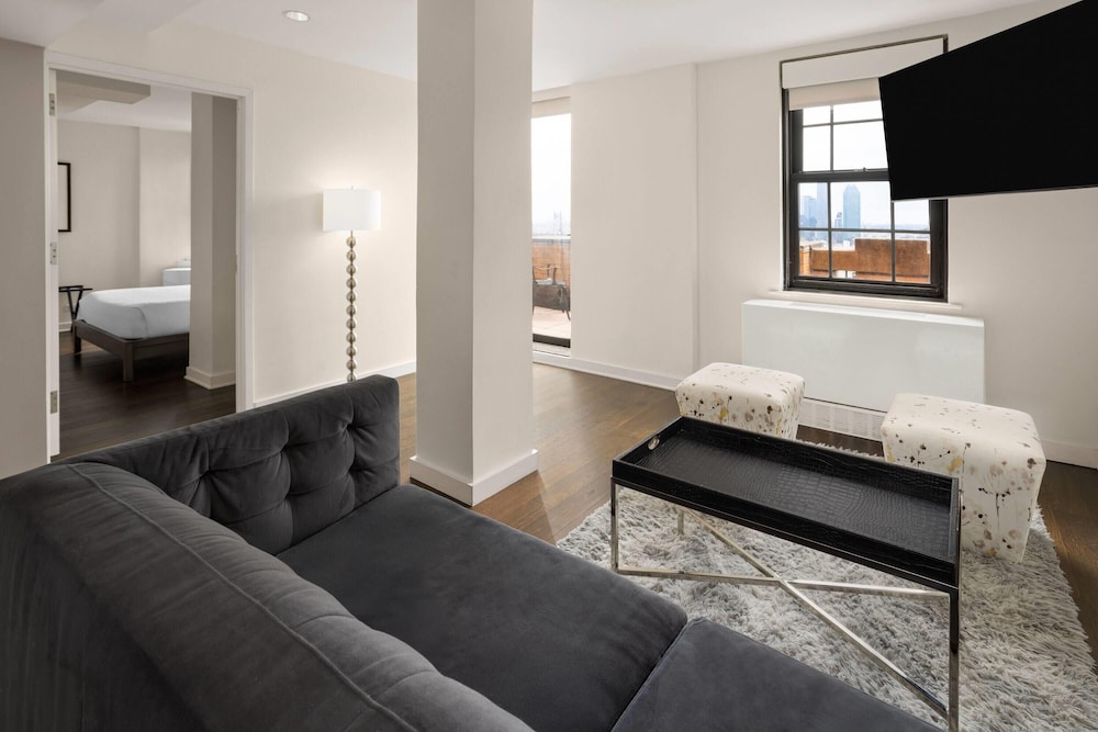 Apartamento, 4 habitaciones, no fumadores (Penthouse) del hotel The Beekman Tower, Trademark Collection by Wyndham. Foto 4