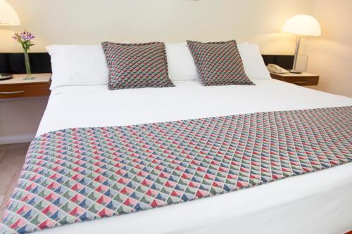 Habitación Superior del hotel Savoy Othon. Foto 5