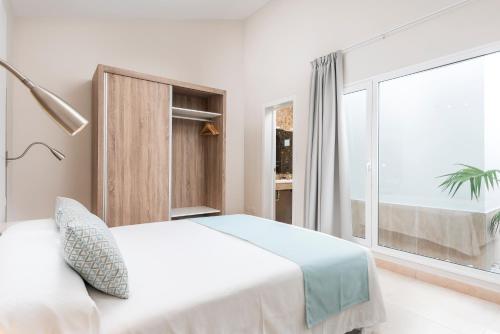 1 Bedroom Bungalow with Large Balcony, Hammock and Sea View del hotel Haciendas Village Tenerife. Foto 6