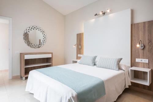 1 Bedroom Bungalow with Large Balcony, Hammock and Sea View del hotel Haciendas Village Tenerife. Foto 9