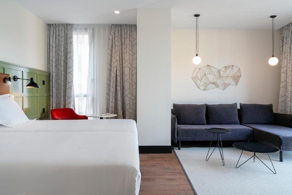 Junior suite Vista Rio del hotel Vincci Consulado De Bilbao