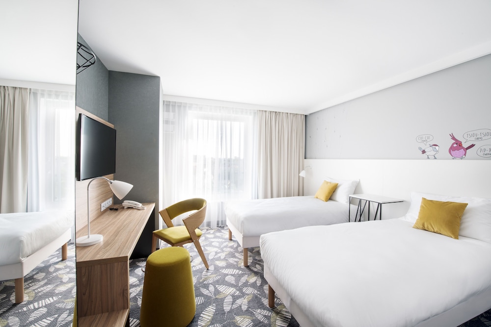Habitación estándar con camas individuales para 1 o 2 personas del hotel Ibis Styles Bialystok. Foto 1