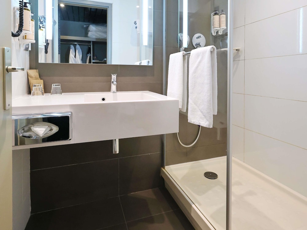 Habitación doble 2 Camas individuales del hotel Mercure Grenoble Centre President. Foto 5