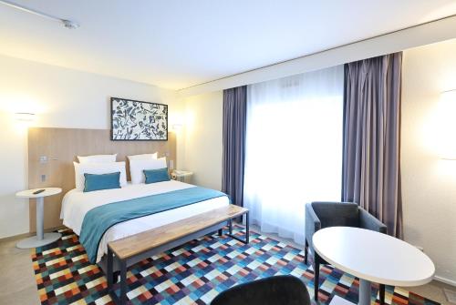 Habitación Superior Doble del hotel Mercure Grenoble Centre President. Foto 4