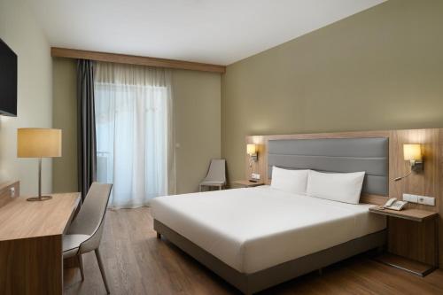 Habitación Doble Deluxe - 1 o 2 camas del hotel Akeah Verdi Budapest. Foto 5
