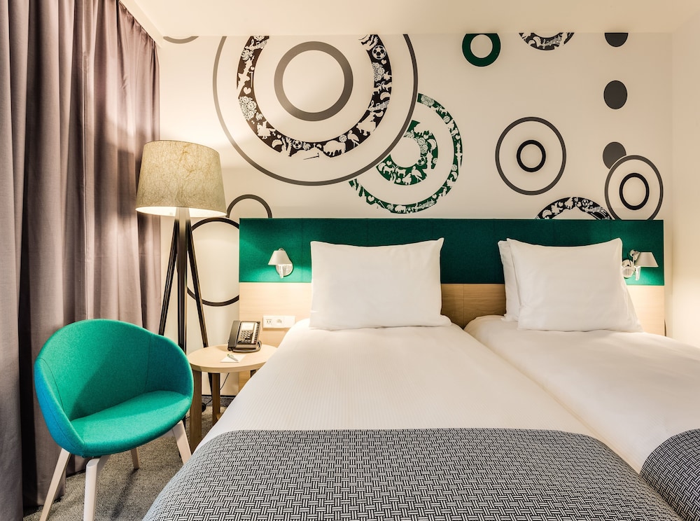 Habitación estándar, 2 camas individuales del hotel Holiday Inn Warsaw City Centre, An Ihg. Foto 5