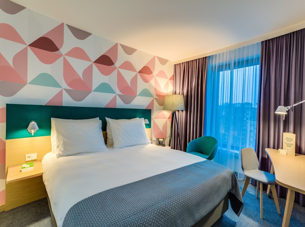 Habitación estándar, 1 cama doble del hotel Holiday Inn Warsaw City Centre, An Ihg. Foto 6