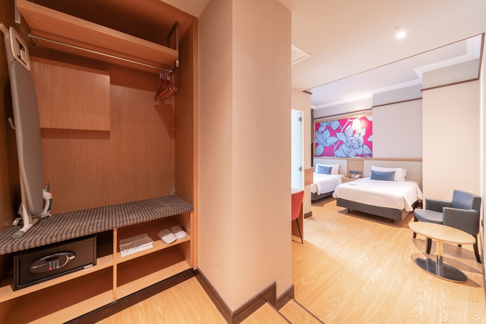 Habitación ejecutiva con 2 camas individuales del hotel Bencoolen@hong Kong Street. Foto 3