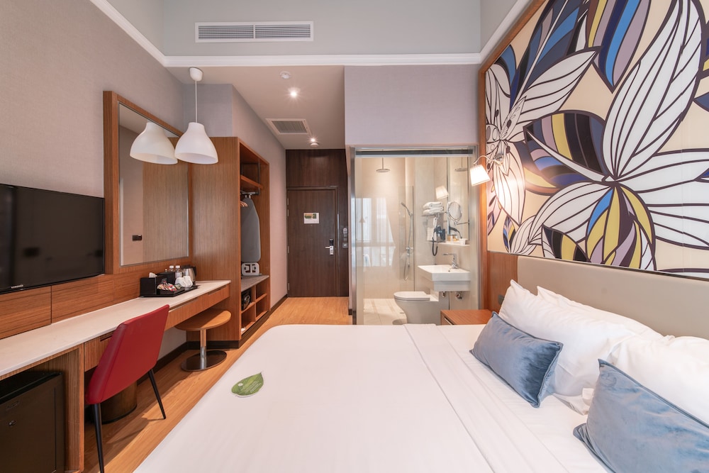 Habitación ejecutiva, 1 cama de matrimonio grande del hotel Bencoolen@hong Kong Street. Foto 3