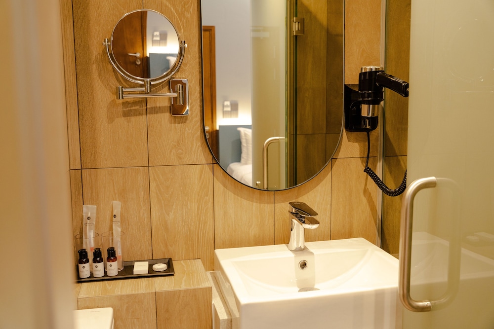 Habitación Deluxe Superior Queen (Ala Nueva) del hotel Bencoolen@hong Kong Street. Foto 5
