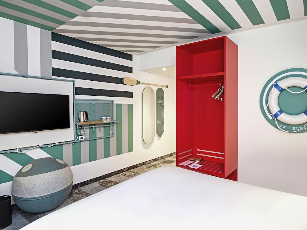Habitación Estándar con 1 cama doble del hotel Ibis Styles Warszawa Centrum. Foto 7