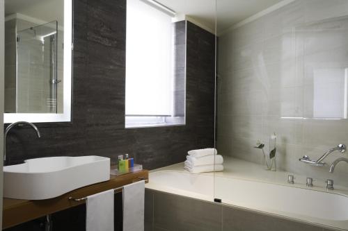 Habitación Doble Clásica del hotel Unahotels T Cagliari
