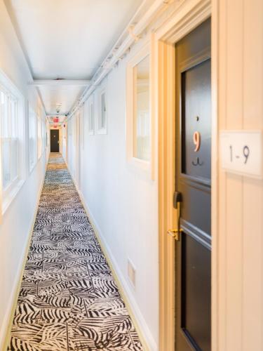 Beach Front Suite 2 del hotel Aqua by American Beech. Foto 11