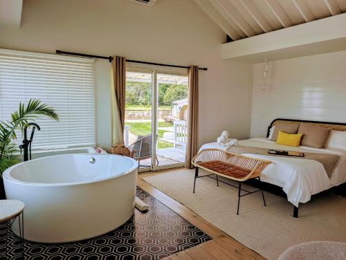 Beach Front Suite 2 del hotel Aqua by American Beech. Foto 35