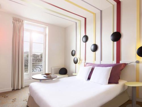 Habitación estándar con 1 cama doble - vistas al Adour del hotel Ibis Styles Bayonne Centre Gare