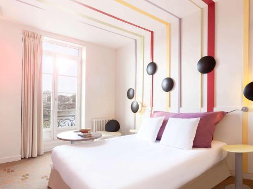 Habitación estándar con 1 cama doble - vistas al Adour del hotel Ibis Styles Bayonne Centre Gare. Foto 4