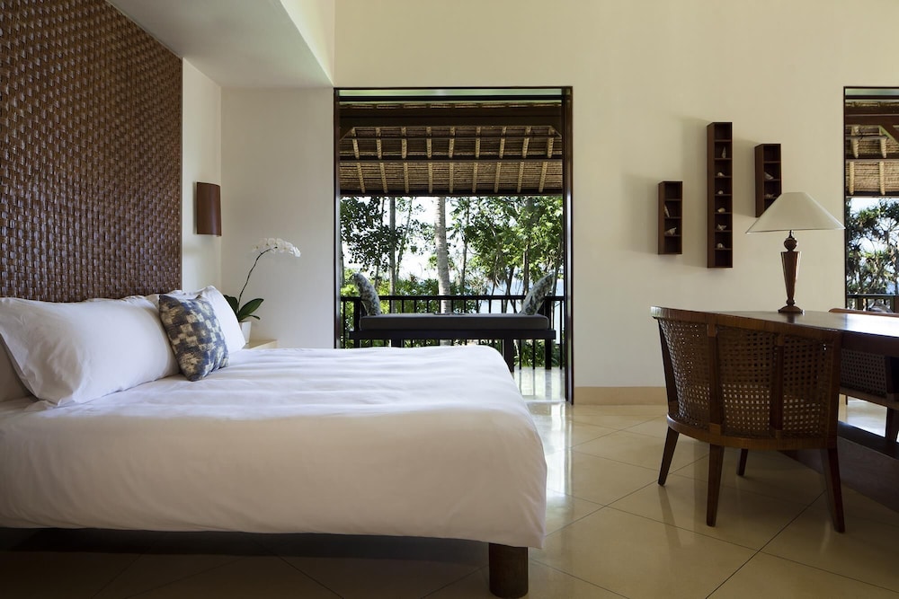 1 cama king, Deluxe del hotel Alila Manggis, Bali. Foto 3