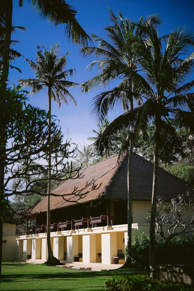 1 Cama King del hotel Alila Manggis, Bali. Foto 7