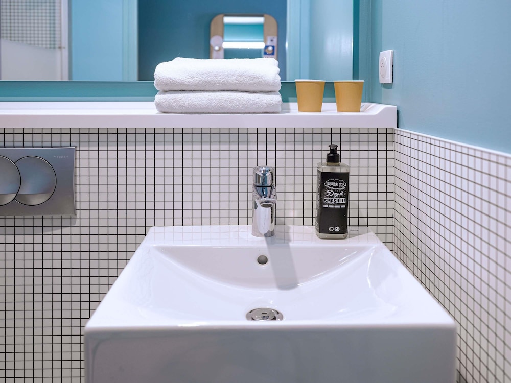 Habitación doble 1 Cama doble del hotel Ibis budget Bourg en Bresse. Foto 4