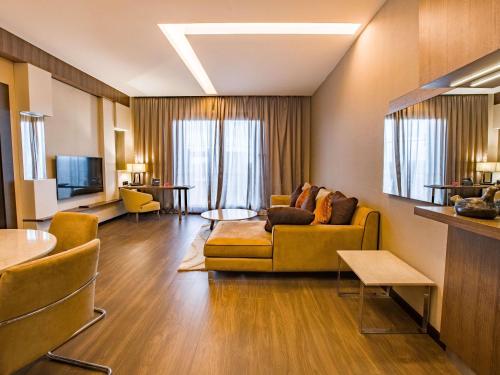 Suite de 1 dormitorio del hotel Mövenpick Du Lac Tunis. Foto 4