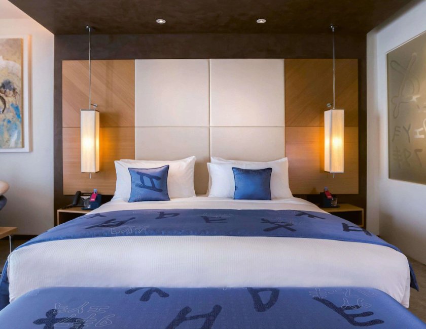 Habitación Premium, 1 cama de matrimonio grande, vistas al lago del hotel Mövenpick Du Lac Tunis. Foto 5