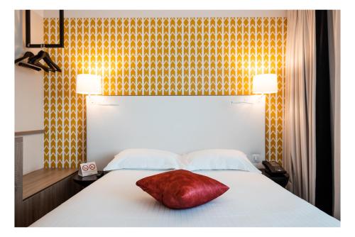 Habitación Doble del hotel The Originals Boutique, Maison Montmartre, Paris Les Puces. Foto 3
