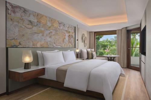 Deluxe King Pool View with Free Daily Resort Activities and Kids Amenities del hotel The Westin Resort Nusa Dua, Bali. Foto 2