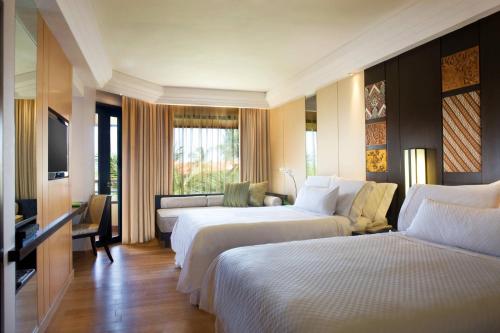 Suite Familiar de 2 dormitorios con terraza y acceso a la piscina del hotel The Westin Resort Nusa Dua, Bali. Foto 5