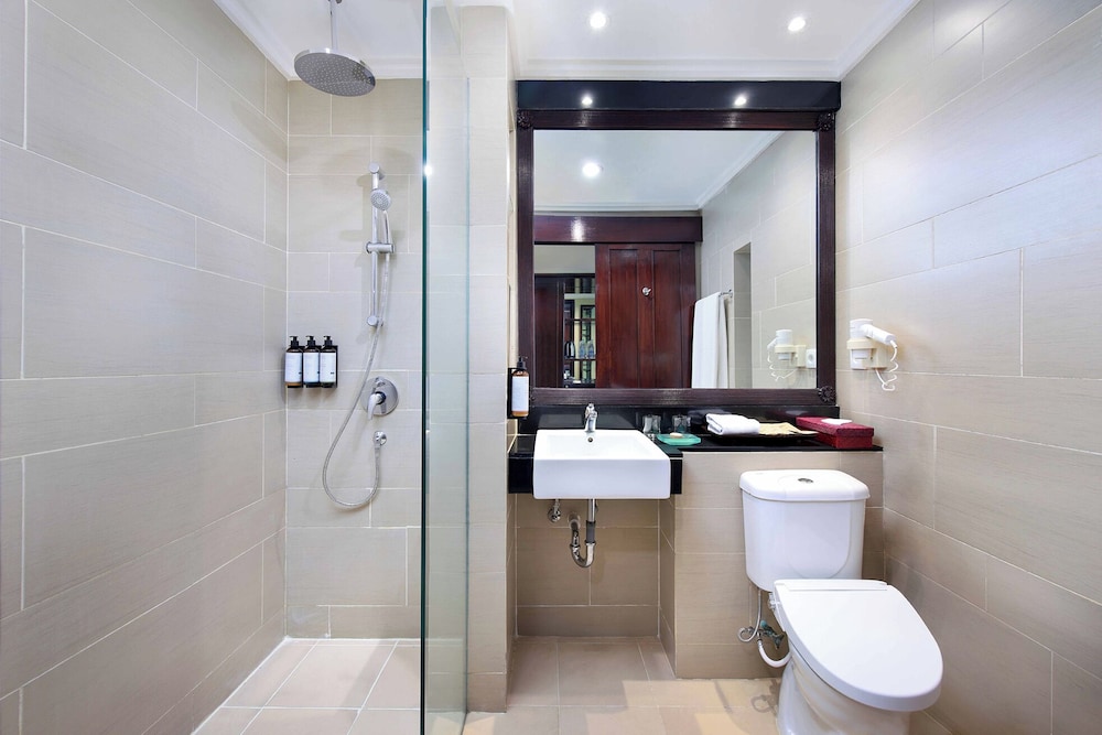 Habitación Superior, Camas Individuales del hotel Mercure Resort Sanur. Foto 5