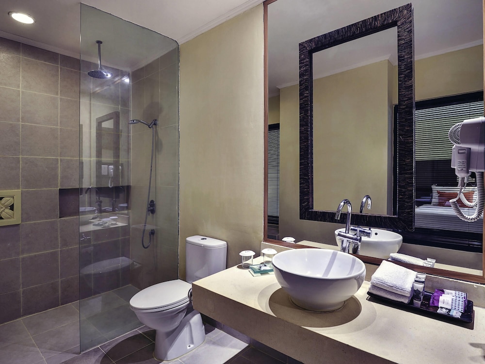 Habitación Ejecutiva, camas individuales del hotel Mercure Resort Sanur. Foto 5