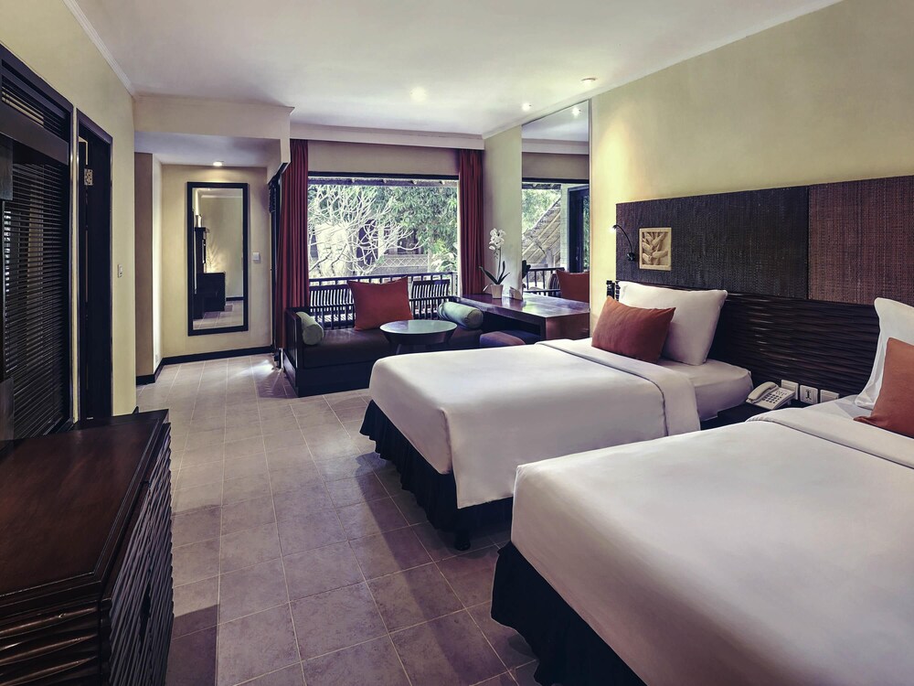 Habitación Ejecutiva, camas individuales del hotel Mercure Resort Sanur. Foto 7