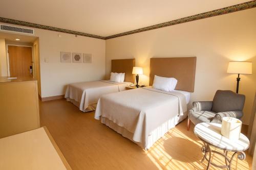 Habitación Doble con 2 camas dobles - No fumadores del hotel Istay Ciudad Victoria. Foto 3