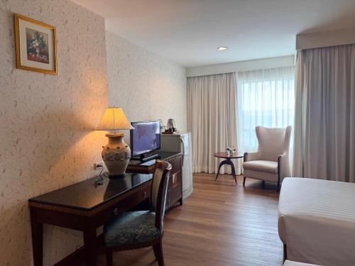 Habitación Superior del hotel Prince Palace Bangkok. Foto 1