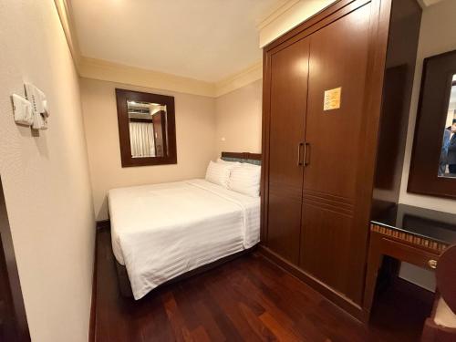 Suite de 2 dormitorios (Habitación Familiar) del hotel Prince Palace Bangkok. Foto 3