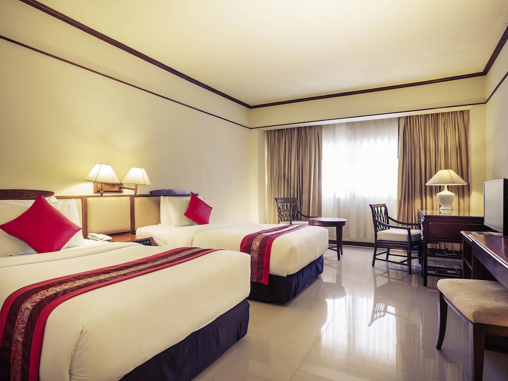Habitación Deluxe con 2 camas individuales del hotel Mercure Chiang Mai