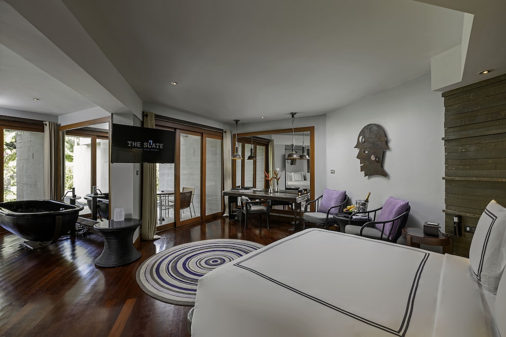 Suite Familiar D - Buk del hotel The Slate, Phuket. Foto 2