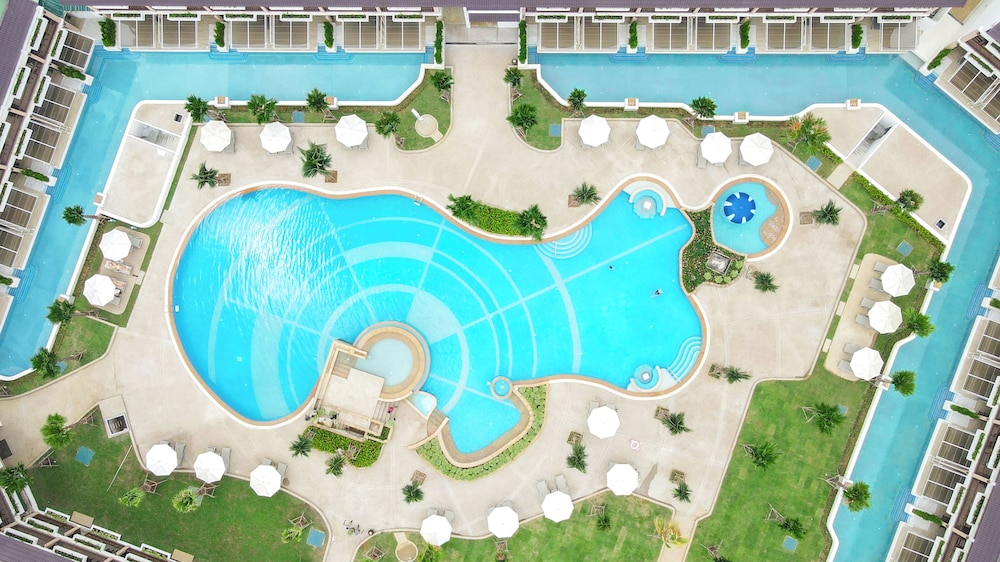 Pool Access Room (Bhuri Wing) del hotel Katathani Phuket Beach Resort. Foto 3