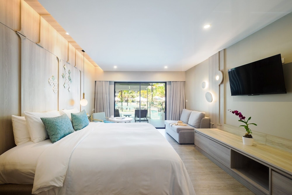 Pool Access Room (Bhuri Wing) del hotel Katathani Phuket Beach Resort. Foto 4