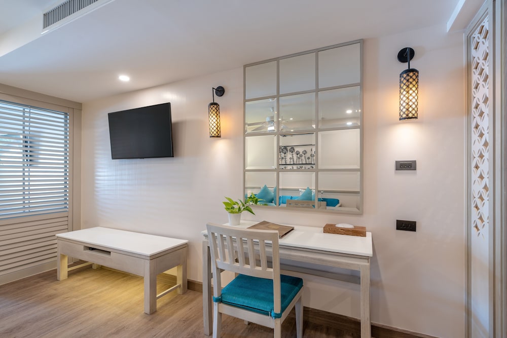 Grand Suite (Thani Wing) del hotel Katathani Phuket Beach Resort. Foto 3