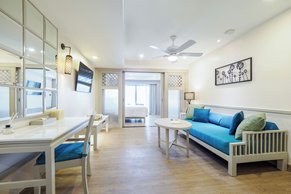 Grand Suite (Thani Wing) del hotel Katathani Phuket Beach Resort. Foto 2