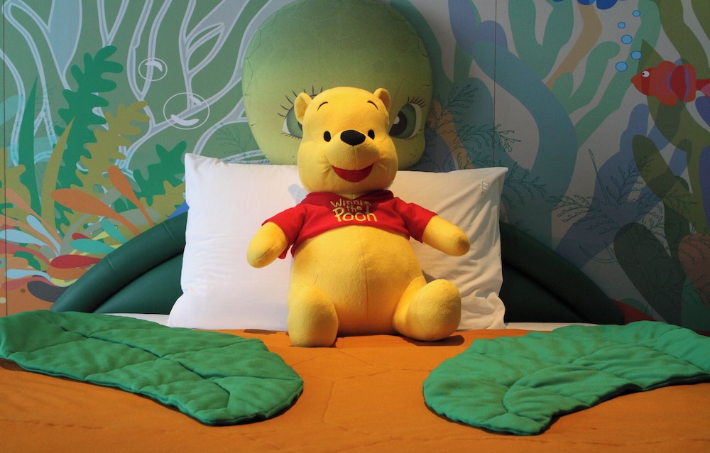 Suite familiar, varias camas del hotel Holiday Inn Resort Phuket, An Ihg. Foto 4