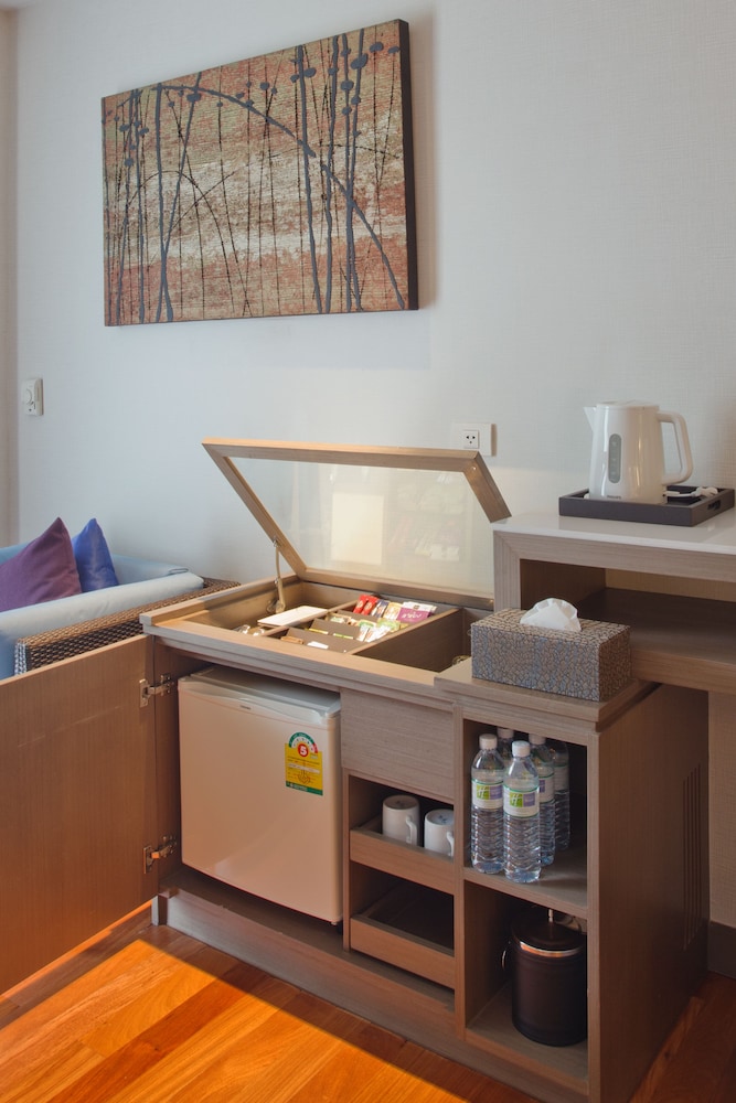 Suite, 2 camas individuales, vistas a la piscina (Furnished Balcony) del hotel Holiday Inn Resort Phuket, An Ihg. Foto 5