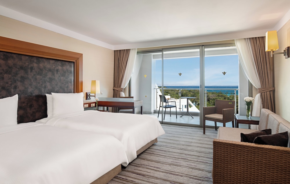 Habitación estándar, 1 cama de matrimonio grande, vistas al mar del hotel Rixos Sungate - The Land Of Legend Access