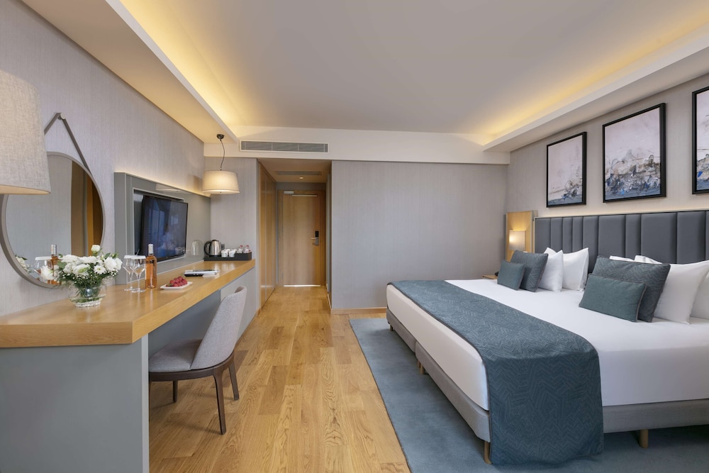 Habitación superior, 1 cama de matrimonio grande del hotel Rixos Sungate - The Land Of Legend Access. Foto 1