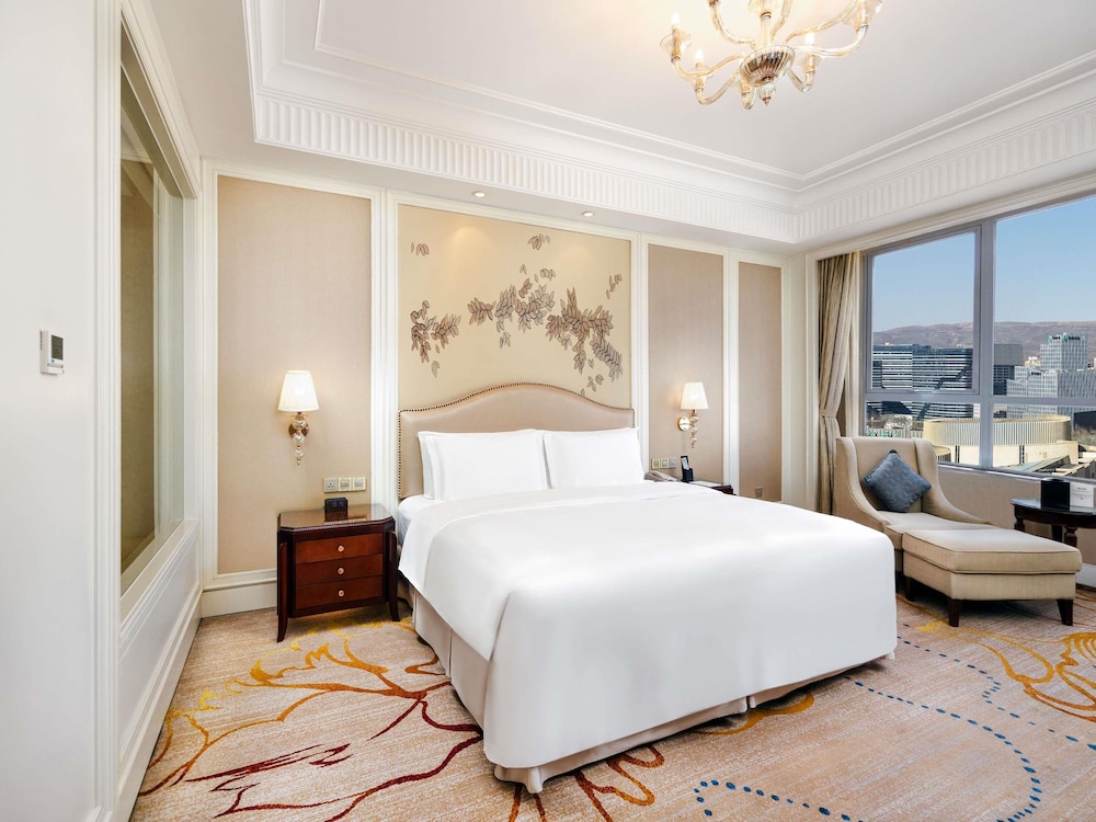 HABITACIÓN SUPERIOR, Una Cama King Size del hotel Sofitel Xining. Foto 1
