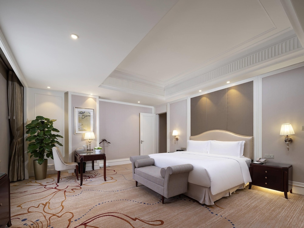 SUITE PRESTIGE, Acceso Club Millésime, 1 Cama King Size del hotel Sofitel Xining