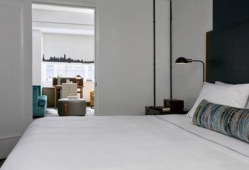 Suite Superior del hotel The Renwick. Foto 1