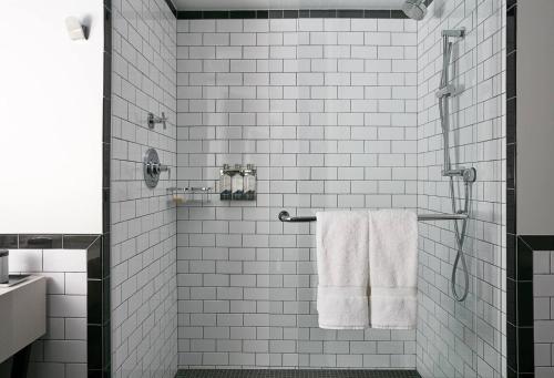 Suite Superior del hotel The Renwick. Foto 5